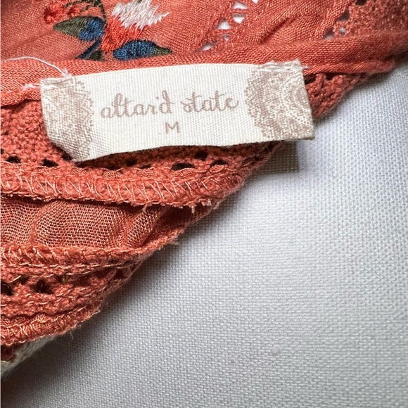 Altar’d State Chantel Boho Embroidered Dress Floral Flowy Medium - Picture 3 of 7